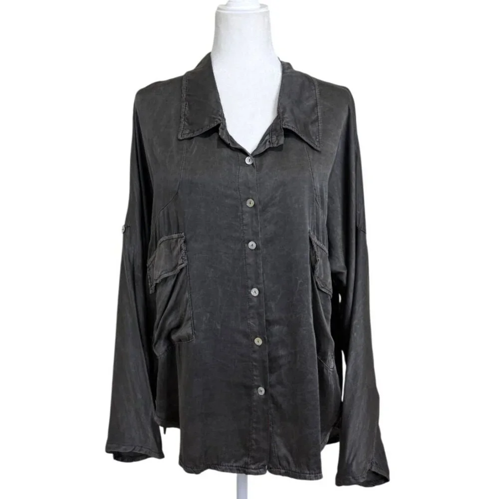 JS Millenium Women One Size Fit All Top Grey Button-Up Long Sleeve Blouse Italy - Picture 1 of 7